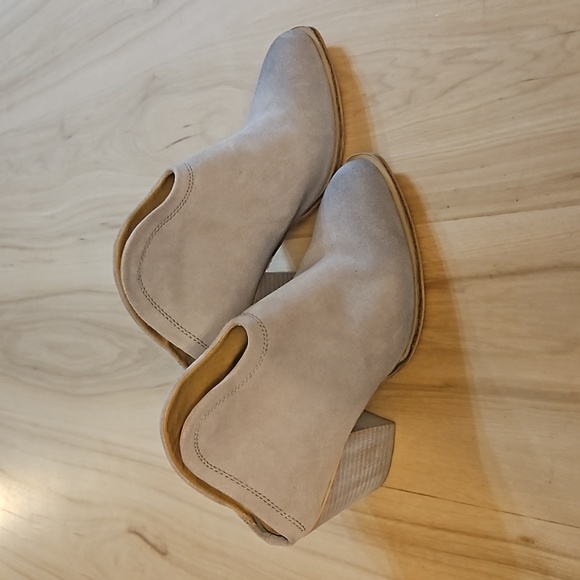 Chinese Laundry Shoes - Chinese Laundry Suede Open Back Boots Booties